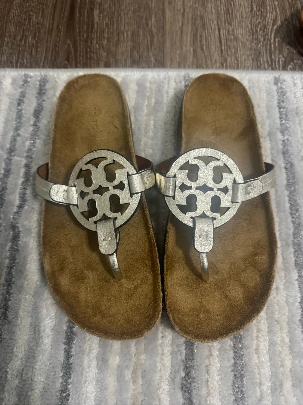 Tory Burch Gold Logo Flip Flops Sandals